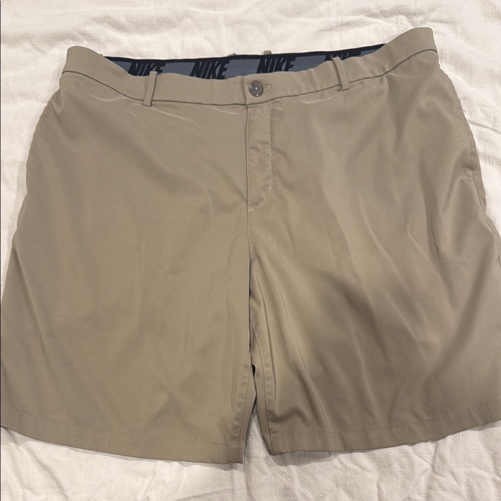 Men’s Tan Nike Golf Shorts